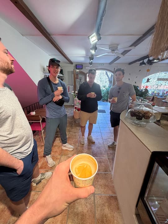 GREAT COFFEE WITH FRIENDS