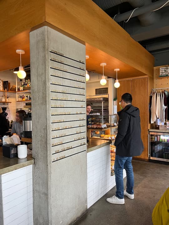 FOX & OAK - SQUAMISH