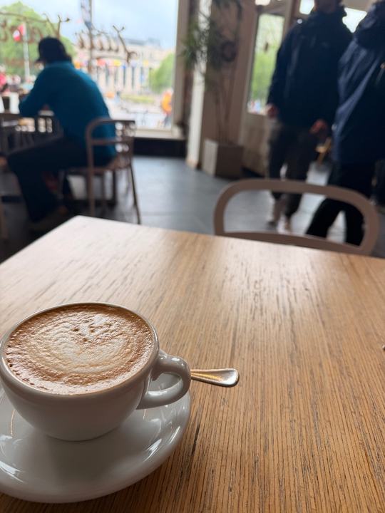 Jordan Canham's visit to Little Victories Coffee Roasters - Elgin
