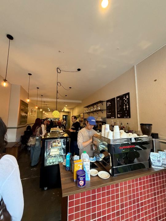 Devan's visit to Commune