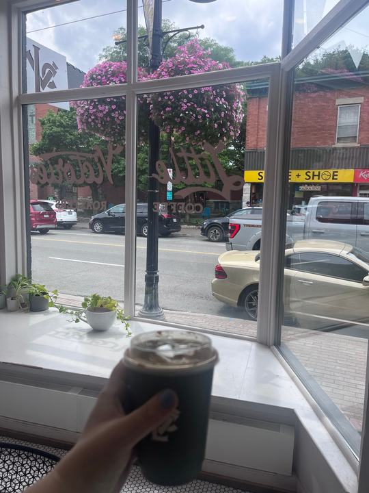 bad pic but great coffee!