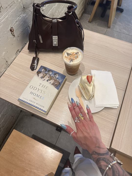 Erika Misi's visit to Bloom Cafe