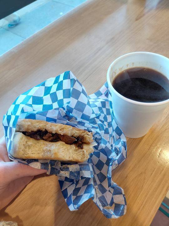 Susanna Rose's visit to Candid Coffee Roasters (Highlands)