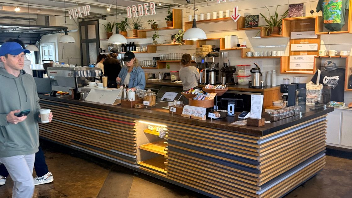 Nashville café community post