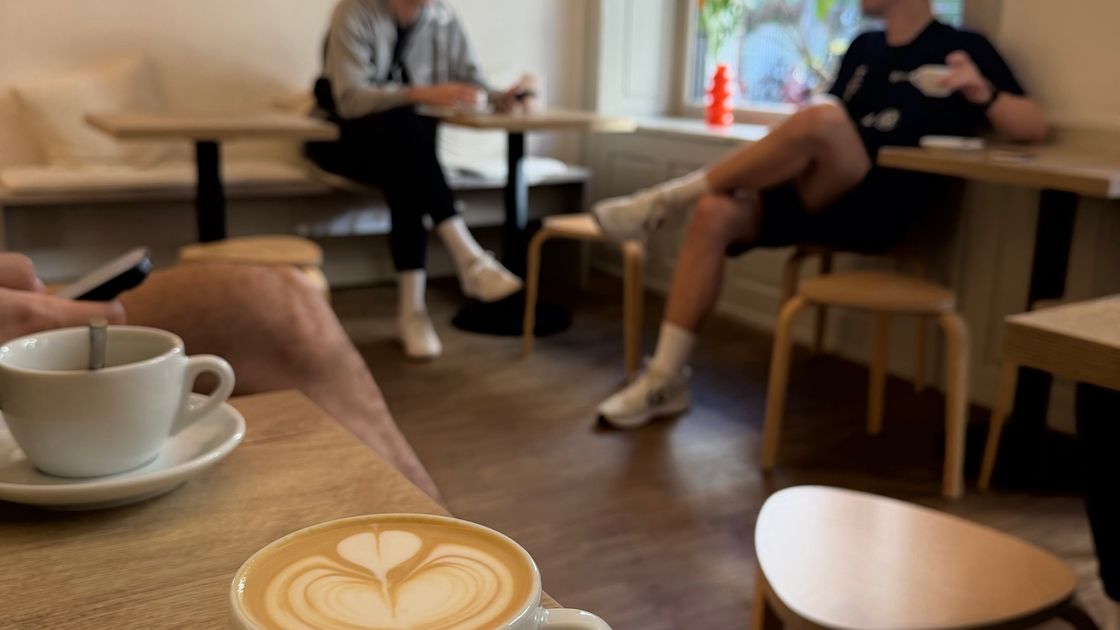 Karlsruhe café community post